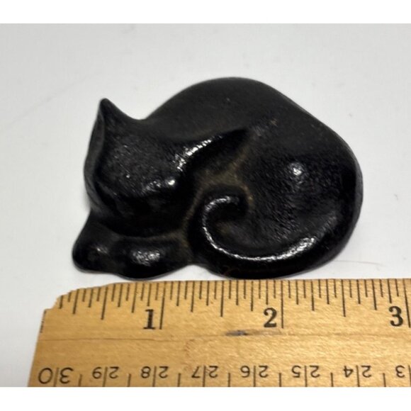 Sleeping Cat Paperweight Nanbu Ironware Cast Iron 2.5" Long - Picture 3 of 5